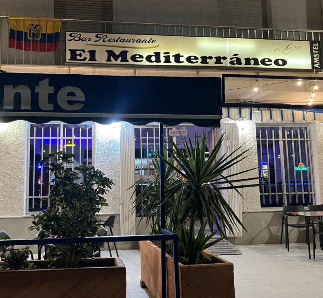 Restaurante Ecuatoriano Latino - El mediterraneo